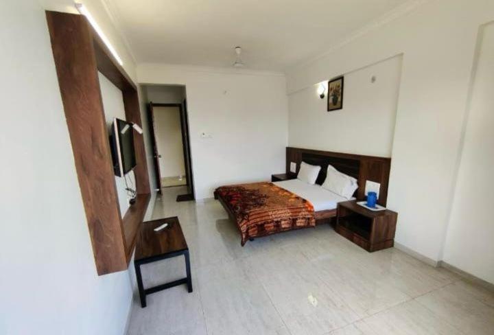Hotel Shree Sai Shirdi Eksteriør bilde